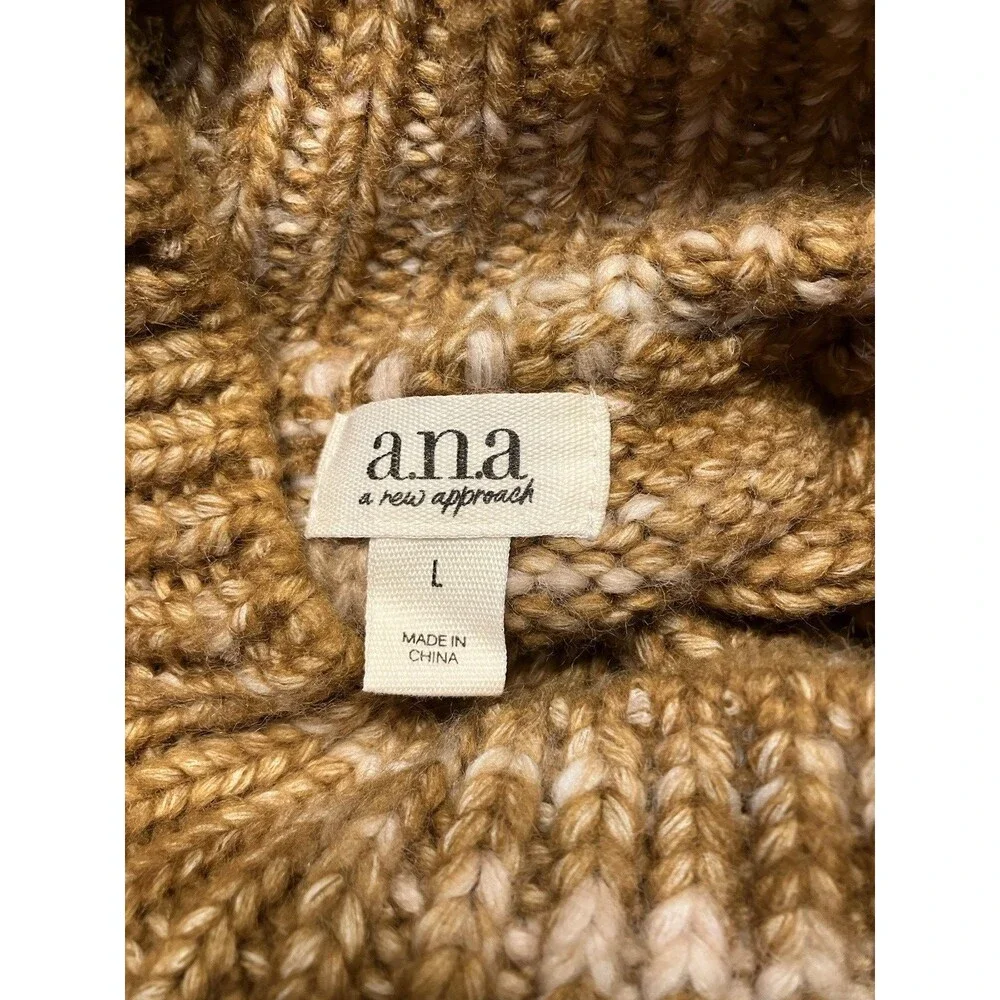 Women's Ana NWT Size Large Carmel/White Turtleneck Chunky Knit Sweater